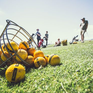 Le Valberg Golf Club est un véritable golf de montagne aux portes du Parc national du Mercantour ouvert de Juin à Octobre. C'est Oriane Mathiaud responsable adjointe du Pôle Tourisme de la station qui nous en parle.