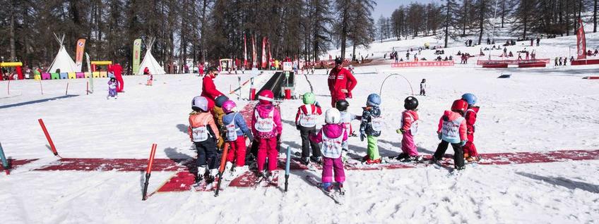 Julien Nicoletta est le Directeur de l'ESF l'Ecole de Ski Français de Valberg Beuil et il est notre invité sur oxygène. Zoom avec lui sur toutes les prestations proposées cette saison dans la station.